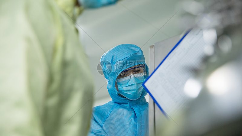 蒸馏塔泄漏检测：揭秘高效修补之道**